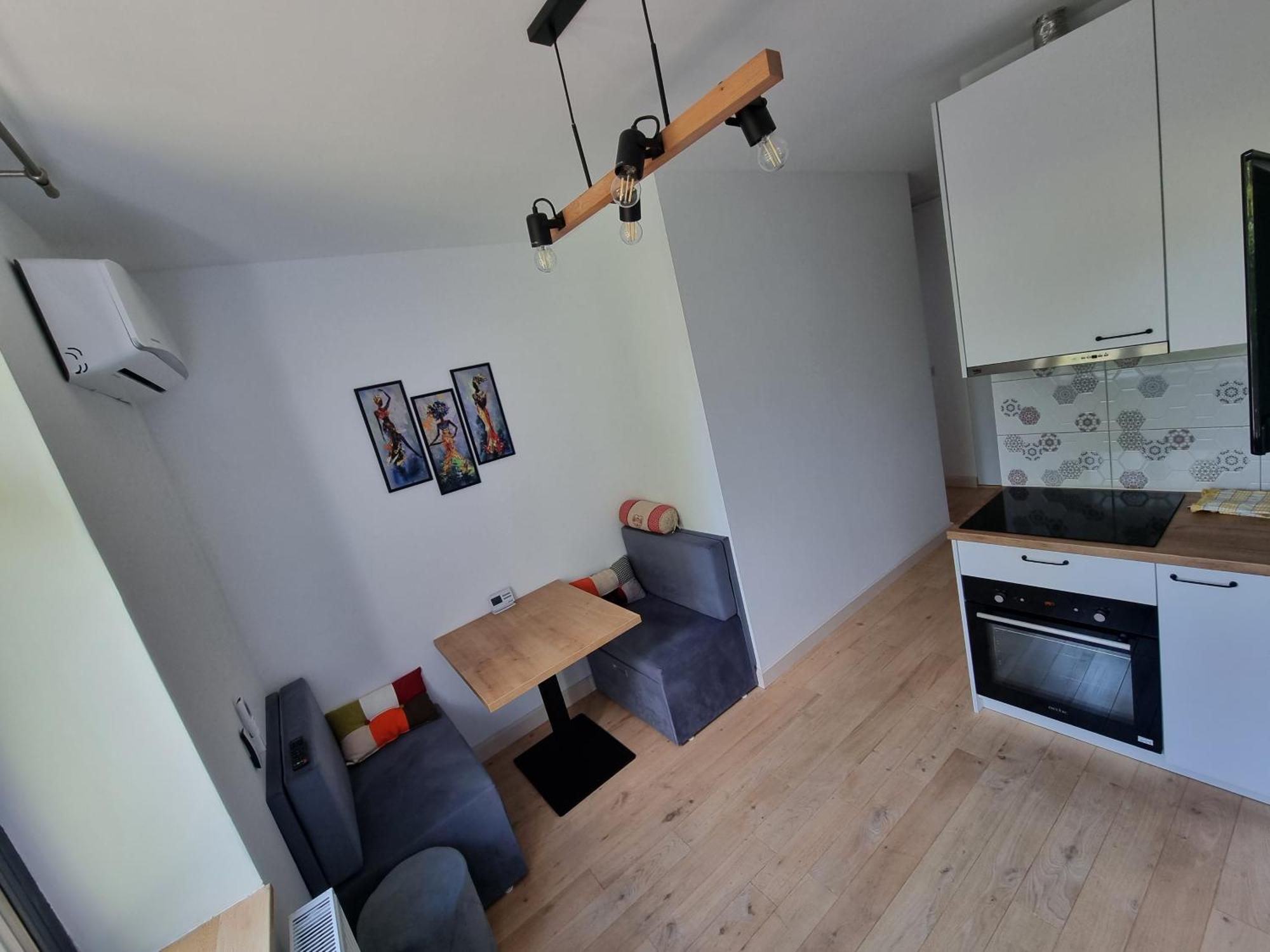Ultra-Central 1 Bed Apartment, Str Nicolae Iorga บายามาเร ภายนอก รูปภาพ